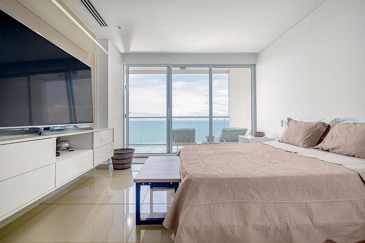 Luxury Sea Front Ac Wifi Pool At Cartagena