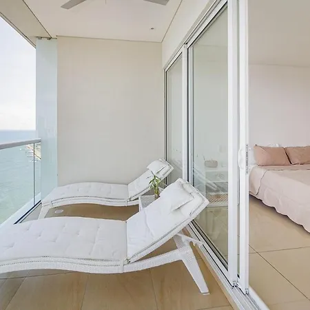 Luxury Sea Front Ac Wifi Pool At Apartamento Cartagena