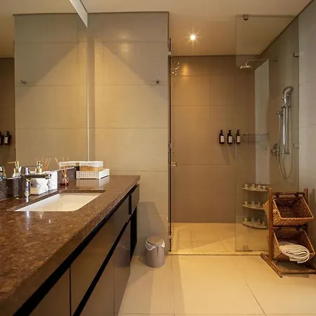 Luxury Sea Front Ac Wifi Pool At Apartamento *