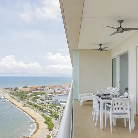 Luxury Sea Front Ac Wifi Pool At