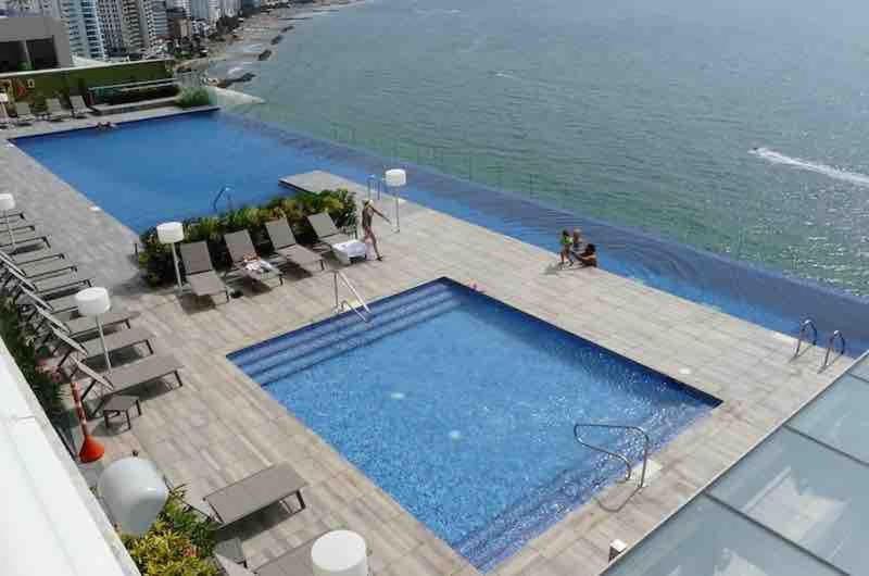 Luxury Sea Front Ac Wifi Pool At
